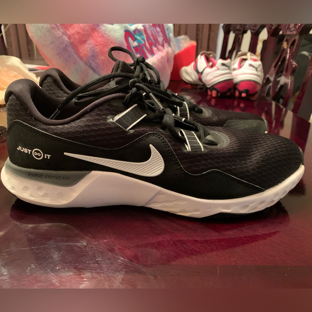 NIKE Mens  Retaliation TR 2 'Black Cool Grey'